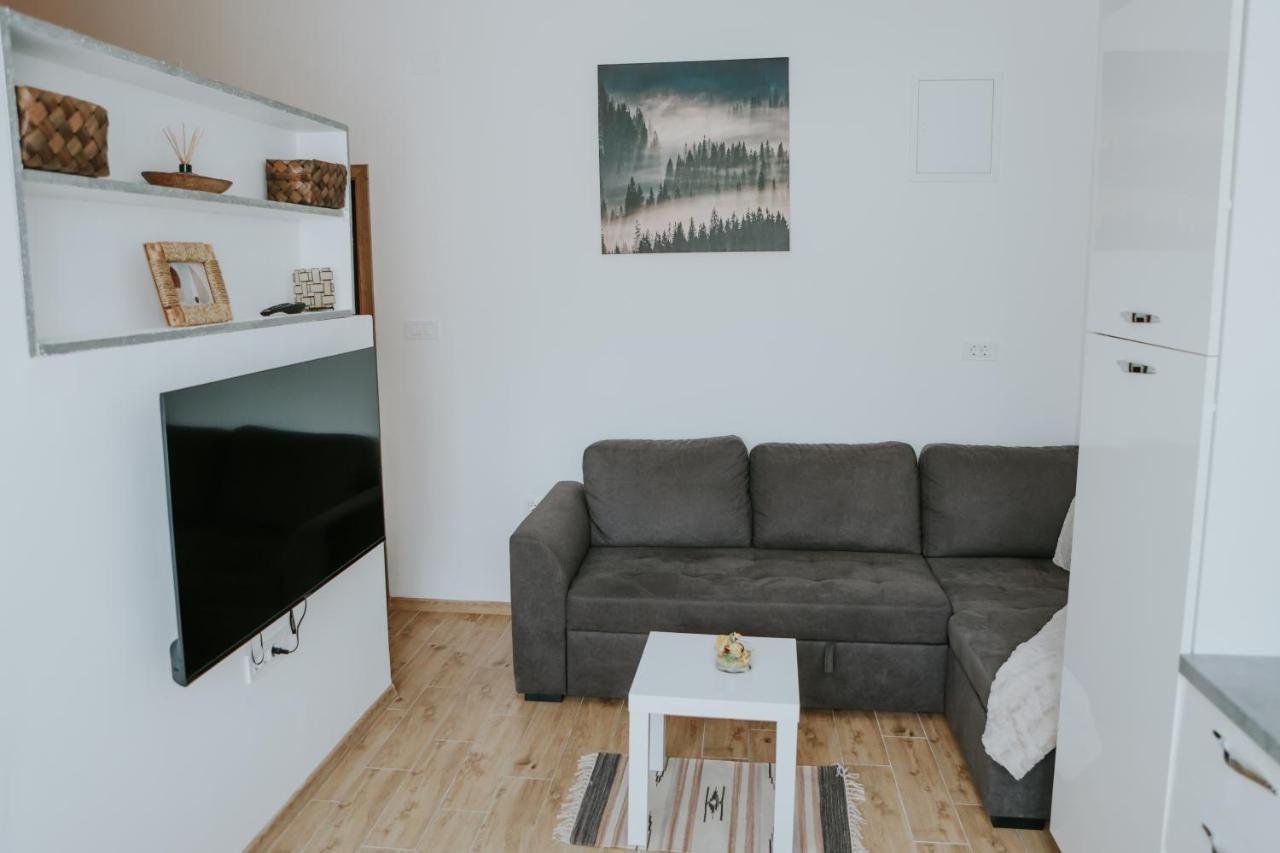 Apartman Nikola Gospić Εξωτερικό φωτογραφία